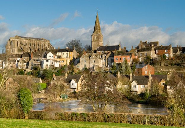 Malmesbury - Queen of Hilltop Towns - Guided Walks - June